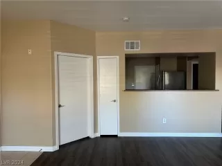 Photo #5: 2576608 Listing 