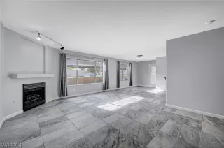 Photo #1: 2576628 Listing