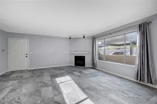 Photo #2: 2576628 Listing