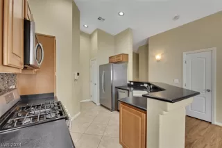 Photo #5: 2576645 Listing 