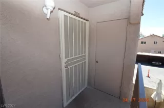 Photo #1: 2576657 Listing 