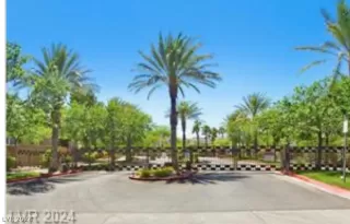 Photo #2: 2576662 Listing 