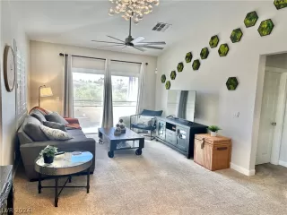 Photo #3: 2576662 Listing 