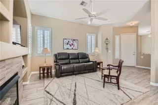 Photo #5: 2576710 Listing