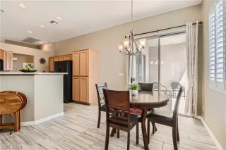 Photo #6: 2576710 Listing