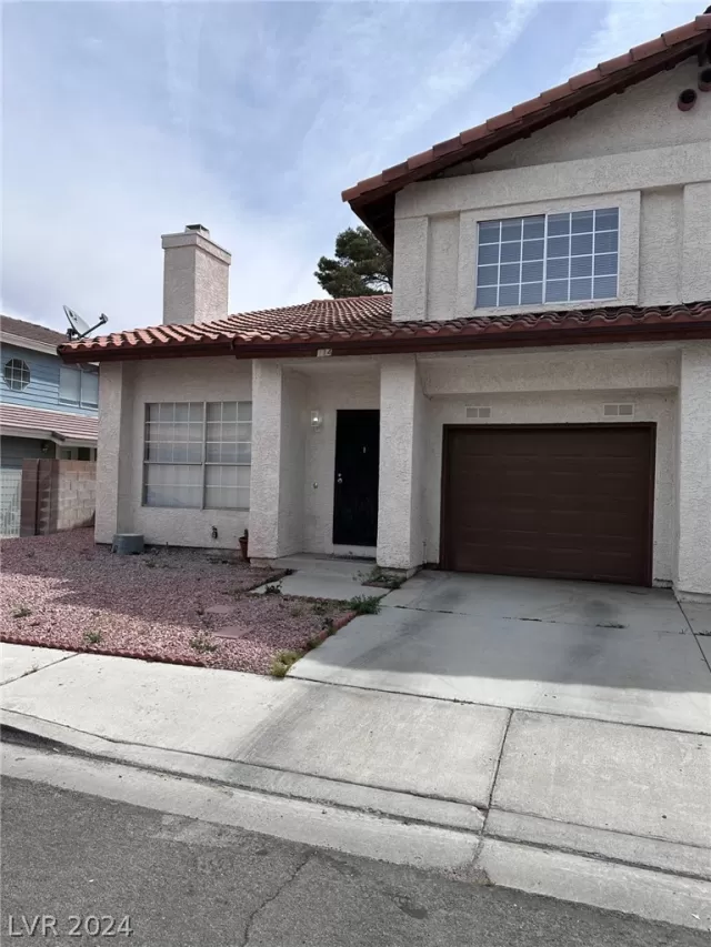 MLS: 2576727 Condo For Sale