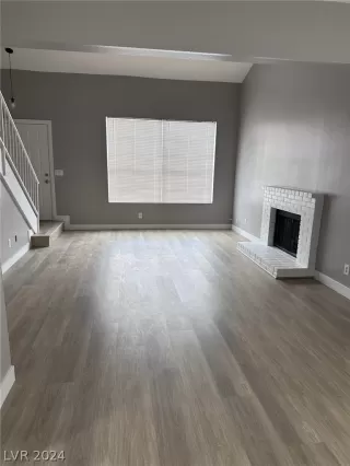 Photo #1: 2576727 Listing 