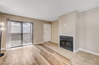 Photo #3: 2576733 Listing