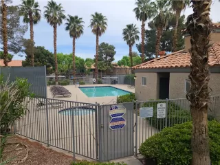 Photo #1: 2576739 Listing