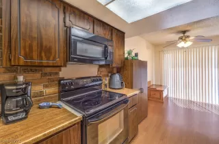 Photo #5: 2576782 Listing 