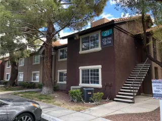 Photo #3: 2576800 Listing 