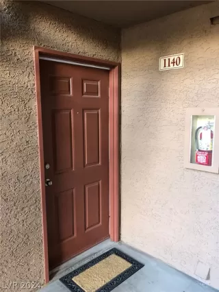 Photo #4: 2576800 Listing 