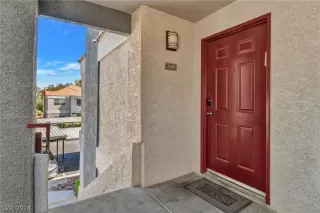 Photo #1: 2576827 Listing 