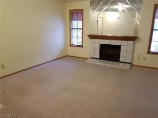 Photo #3: 2576843 Listing 