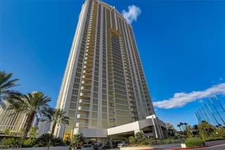 Photo #2: 2576846 Listing