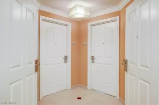 Photo #3: 2576846 Listing