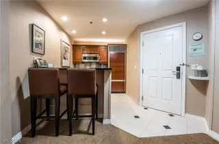 Photo #4: 2576846 Listing