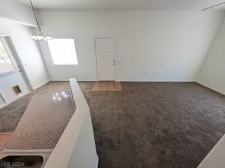 Photo #6: 2576867 Listing 