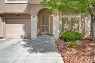 Photo #1: 2576886 Listing 