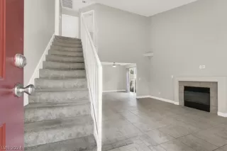 Photo #2: 2576886 Listing 