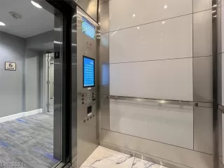 Photo #4: 2576898 Listing 