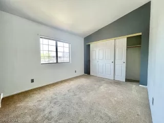 Photo #3: 2576906 Listing 