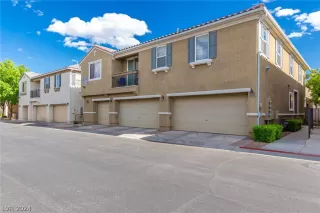 Photo #1: 2576932 Listing 