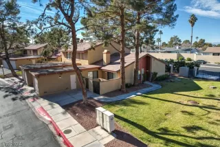 Photo #1: 2576936 Listing 