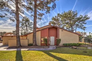 Photo #4: 2576936 Listing 