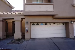 Photo #3: 2577017 Listing 