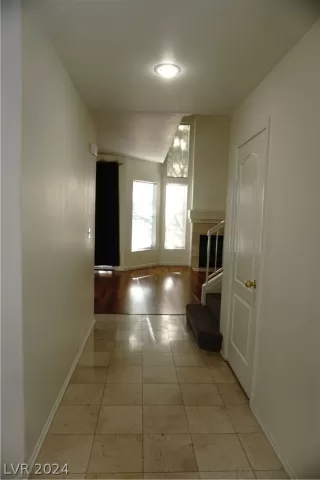 Photo #4: 2577017 Listing 