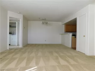 Photo #6: 2577043 Listing 