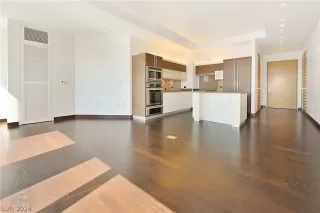 Photo #1: 2577044 Listing 