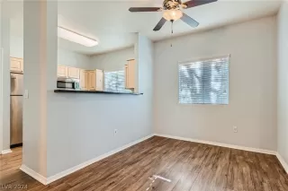 Photo #4: 2577111 Listing