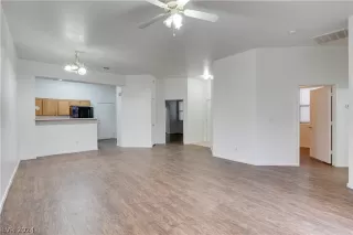 Photo #5: 2577118 Listing 