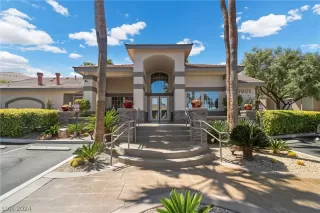 Photo #5: 2577142 Listing 