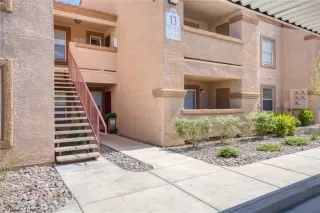 Photo #1: 2577168 Listing