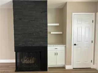 Photo #3: 2577176 Listing