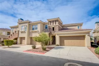 Photo #1: 2577187 Listing 