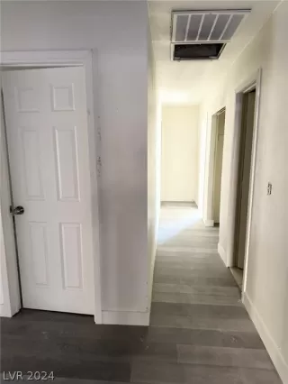 Photo #5: 2577204 Listing