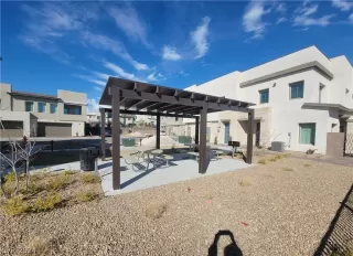 Photo #4: 2577209 Listing
