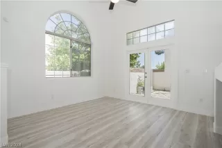 Photo #4: 2577232 Listing 