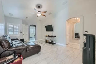 Photo #2: 2577240 Listing 