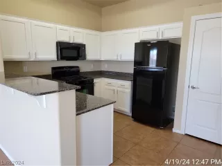 Photo #4: 2577243 Listing 