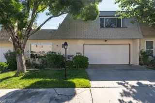 Photo #4: 2577270 Listing