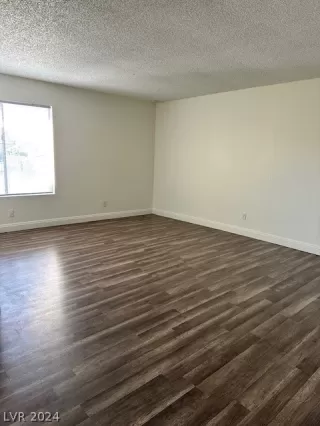 Photo #3: 2577295 Listing 