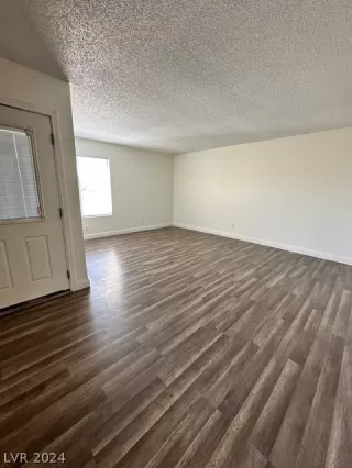 Photo #6: 2577295 Listing 