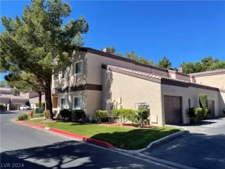 Photo #1: 2577301 Listing