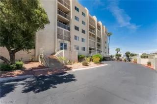 Photo #1: 2577321 Listing