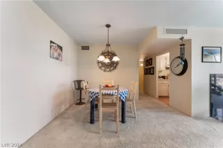 Photo #6: 2577321 Listing